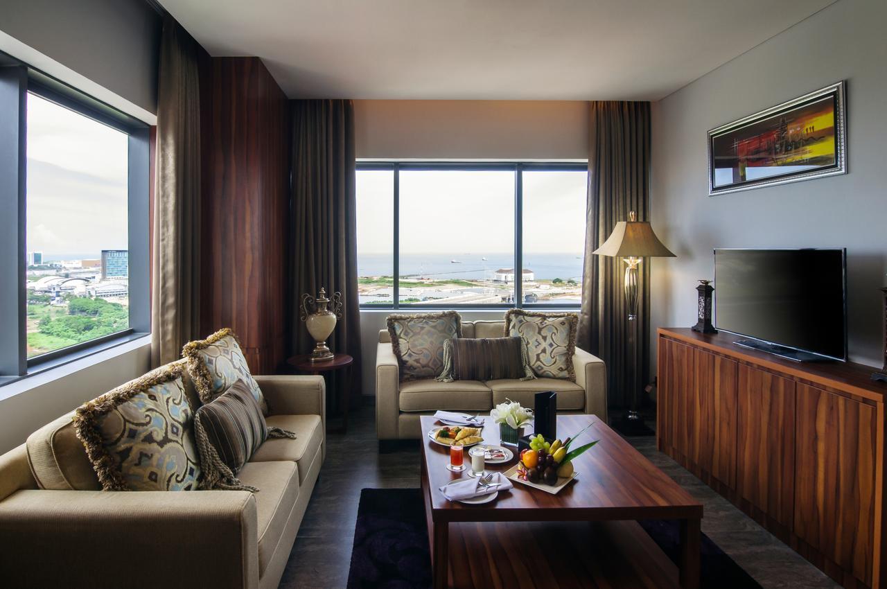 Arthama Hotels Makassar Eksteriør bilde