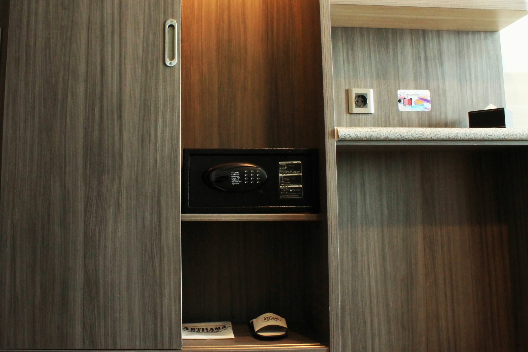 Arthama Hotels Makassar Eksteriør bilde